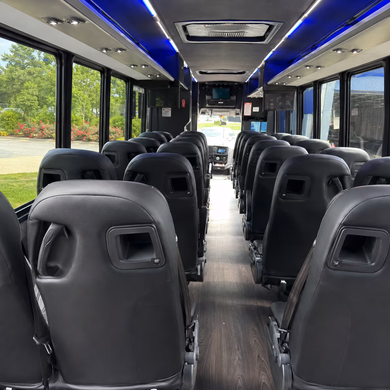 compare minibuses for tucson prom great pricing for smaller groups
